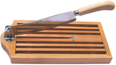 COUTEAU À PAIN RAMASSE MIETTES