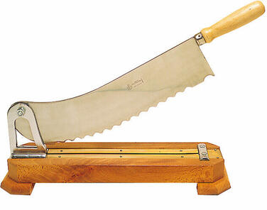 COUPE-PAIN PROFESSIONNEL LAME FORGÉE 24 CM