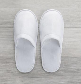 PANTOUFLE FERMÉE POLYESTER BLANC X100 PAIRES