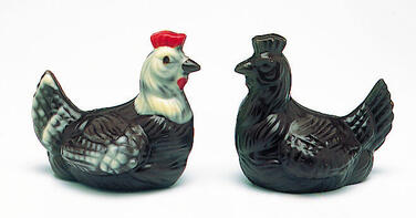 PLAQUE 275X175 DE 2 EMPREINTES POUR 1 POULE COUVEUSE 184MM