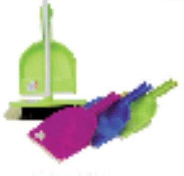 PELLE A POUSSIERE PLASTIQUE BORD CAOUTCHOUC COULEUR MIXE