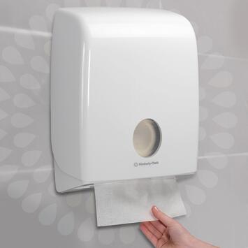 ESSUIE-MAINS PLIÉS EN V KLEENEX® ULTRA BLANC 22X32CM 96 FORMATS 3 PLIS ECOLABEL X15