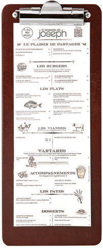 PORTE-MENU AVEC PINCE BOIS FONCÉ DEMI A4 34,5 X 14 CM