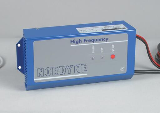 CHARGEUR BATTERIE 24V 30AH
