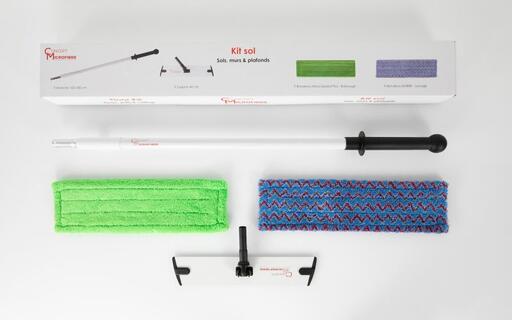 KIT DE LAVAGE SOLS (MANCHE / SUPPORT DE LAVAGE / 2 FRANGES)