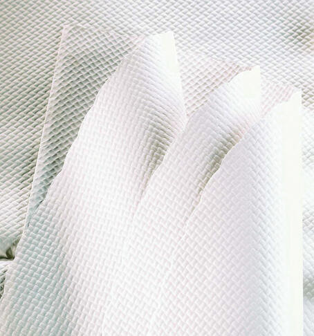 NAPPES EN PAPIER DAMASSÉ BLANC 70X70 CM X500