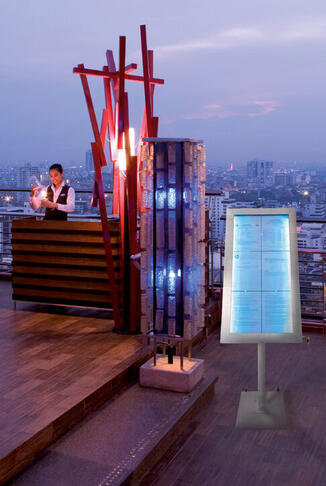 PRÉSENTOIR PORTE-MENU EN ACIER INOXYDABLE À LED 4 VUES - 2