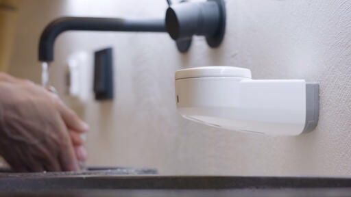 DISTRIBUTEUR AUTOMATIQUE DE PAIN DE SAVON LESSEAU BY DIVERSEY BLANC - 2