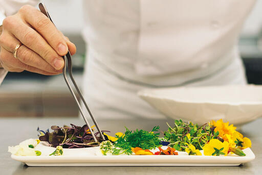 PINCE INOX DU CHEF COUDÉE 14 CM - 2