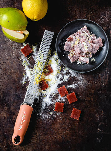MICROPLANE RÂPE PREMIUM À ZESTER CANNELLE LAME 20 CM - 2